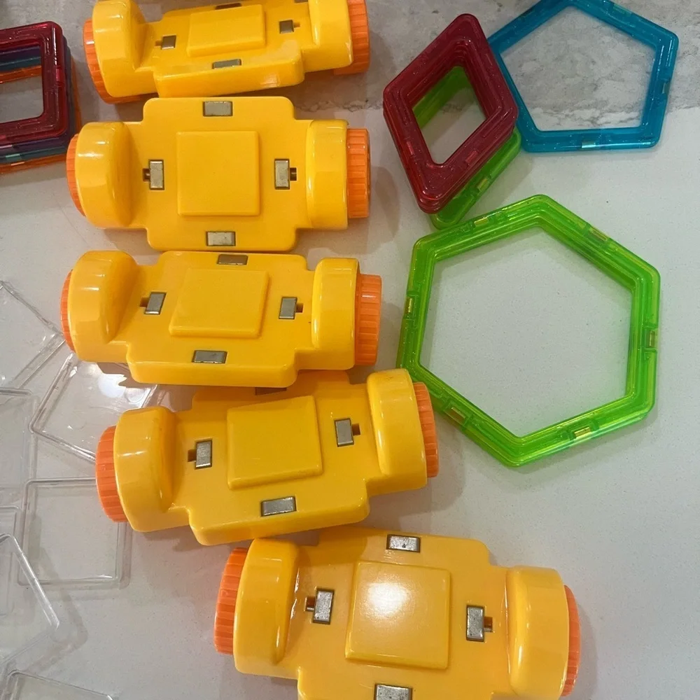 Magnet Tile Bundle - Picture 3 of 6